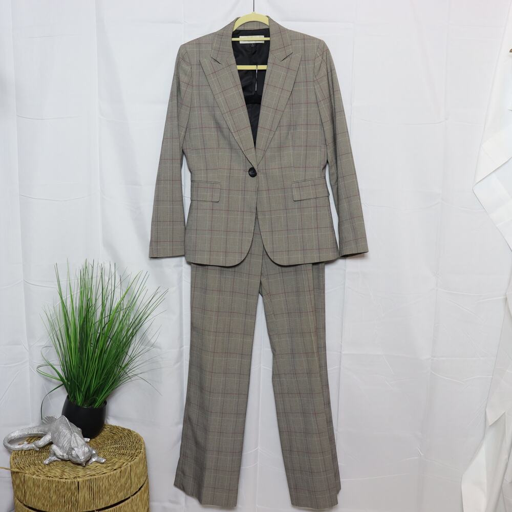 Tahari Arthur S.‎ Levine Plaid Pants Suit Women’s Size 6